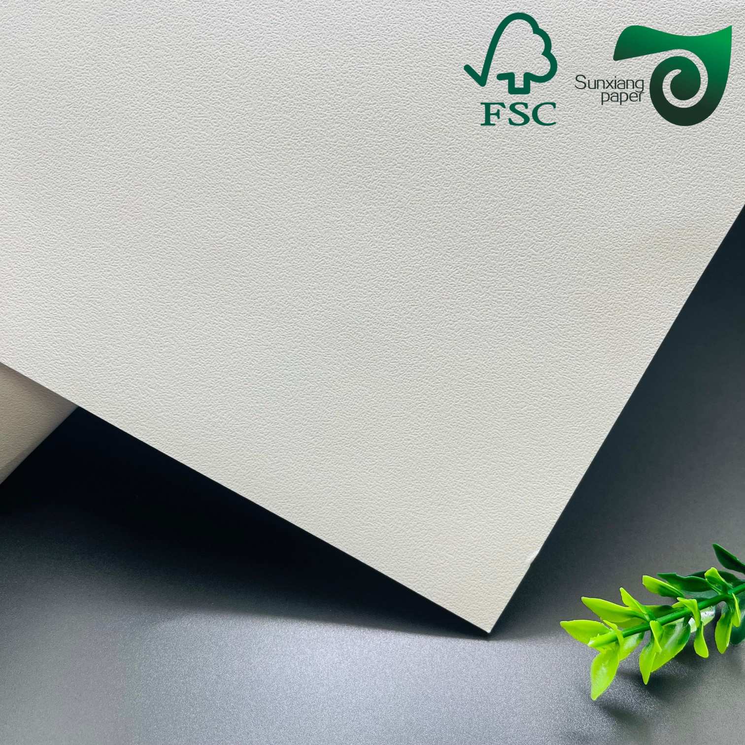 FSC 150GSM Embossed Specialty Paper Recycled White Cardstock For Handmade Crafts DIY Projects