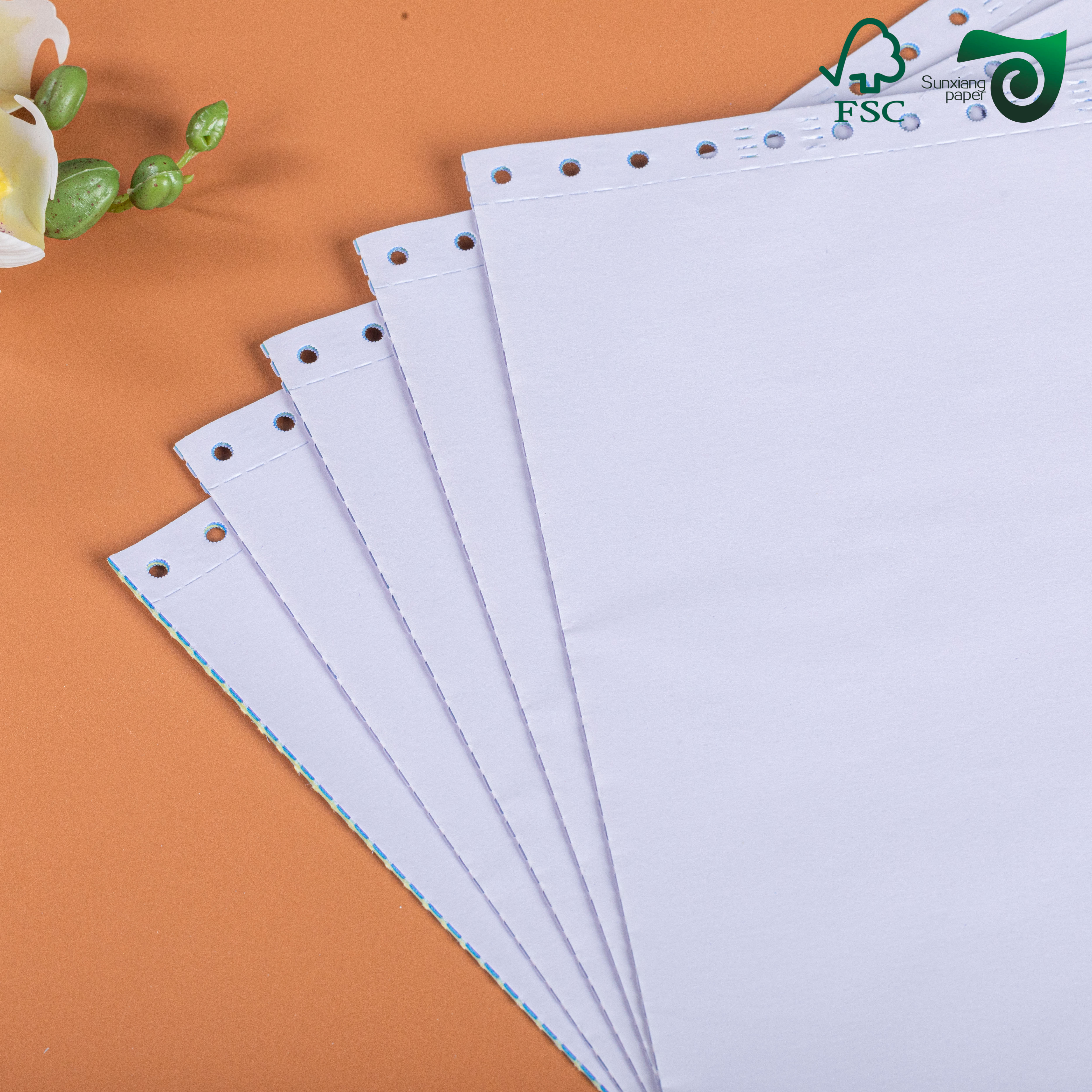 FSC 50GSM 55GSM NCR Carbonless Copy Paper Roll With Black Blue Imaging from