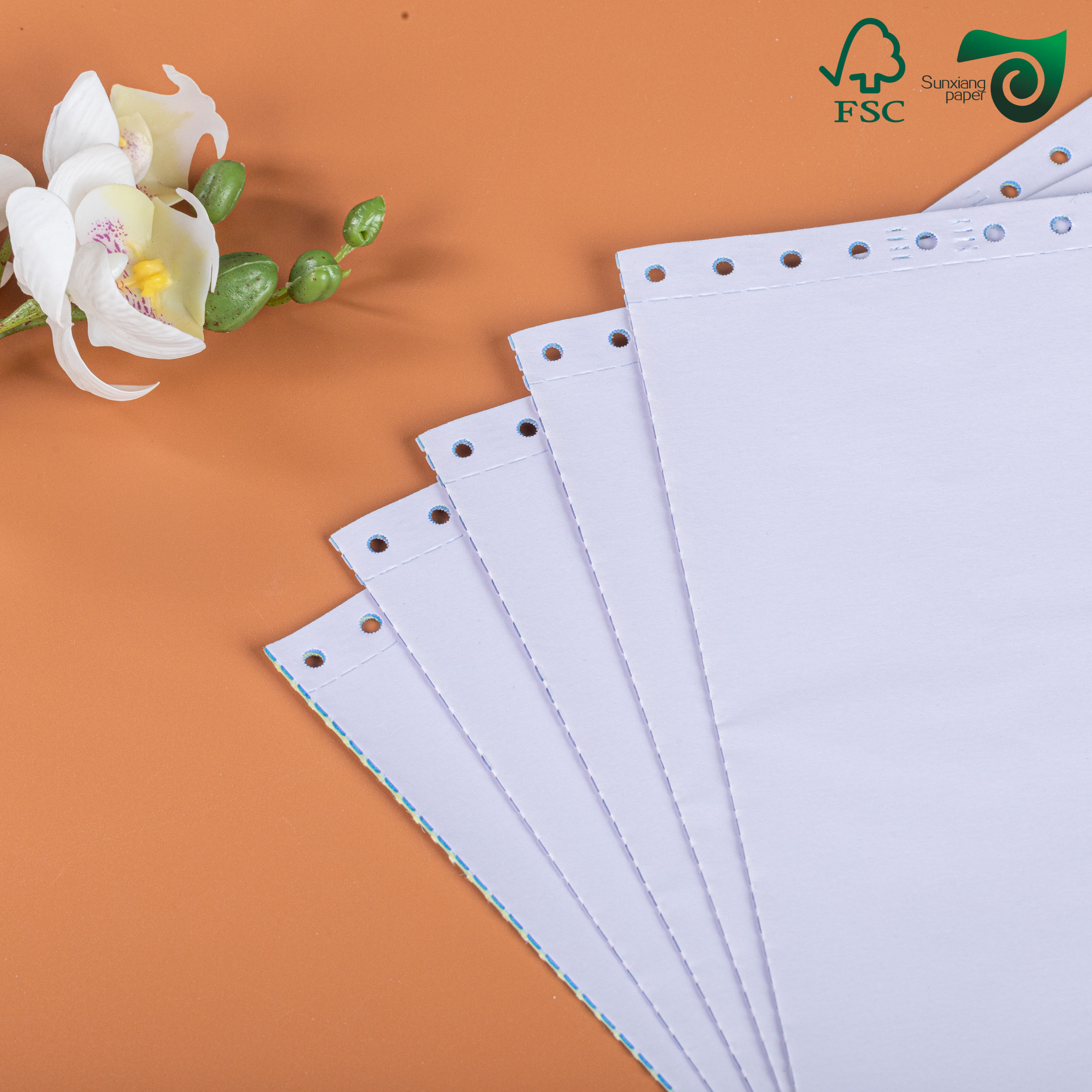 FSC 60gsm eco-friendly colorful carbonless copy paper, used for receipt and business form printing